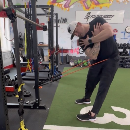 elevation_golf's tweet photo. Private Event Venue 🎉 | Staff Spotlight - Dr. Scott Fonda 👨‍⚕️| Golf Fitness Tip 💪🏋️‍♂️ - https://t.co/dW86kbSRUI https://t.co/QBWF6fssbZ