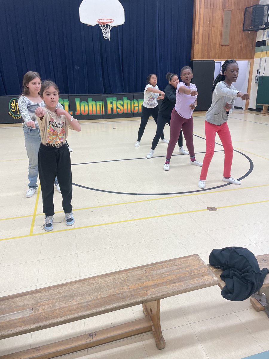 pazzellir2's tweet photo. St. John Fisher Dance Team are ‘Fired Up’ for their performance at the Rose Theatre!  Show them the Fisher spirit!  Good luck! ⁦@AnishaThomas27⁩ ⁦@ShawnXaviour⁩ ⁦@DPCDSBSchools⁩ ⁦@JFDPCDSB⁩ https://t.co/14VBiugyKh