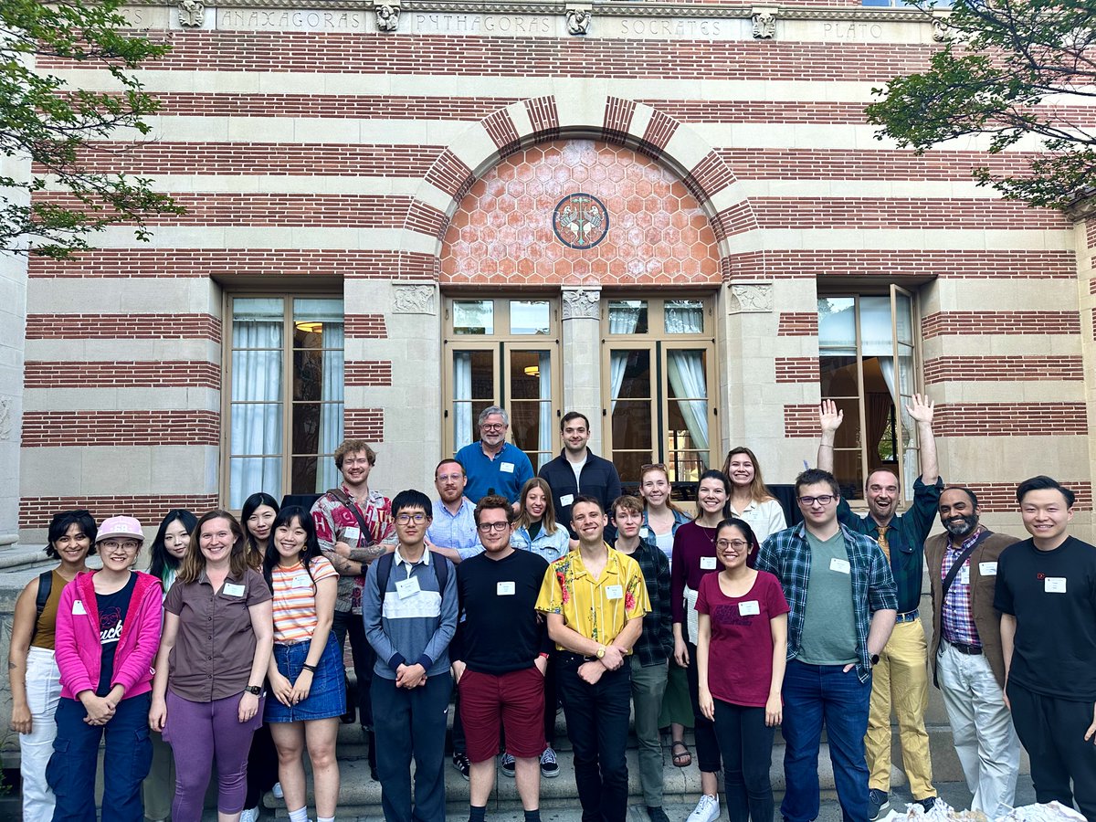 DornsifePhDAcad's tweet photo. Congratulations to our awardees who received the PhD Academy Certificate in Leadership, Communication, and Management! It was wonderful seeing and chatting with Dornsife PhD students in all years last evening at our End of Semester Social and joint Certificate Celebration. https://t.co/sPtkcoMmUs