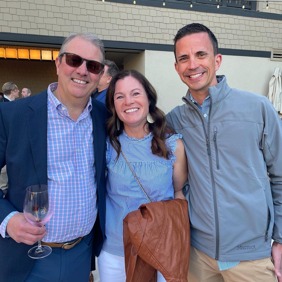 Hello from Napa! @ku_ent and @UCDavis_OTOHNS are having a wonderful (wine-derful?🍷😜) time hosting #ENTinNapa with all of our friends and generous sponsors. Cheers!🥂☀️😎🍇 #WeAreOto #ENTinSurgery #OtoHNS #OHNS #ENTCME #MedTwitter