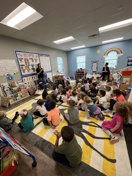 KimbleCompanies's tweet photo. New Adventures Early Learning &amp; Child Development Center Twinsburg
1h  · 
Thank you Kimble Companies for coming out today and teaching us about recycling ♻️👷‍♀️
Don’t forget tomorrow is Earth Day! 🌎 https://t.co/NapFRdIClU