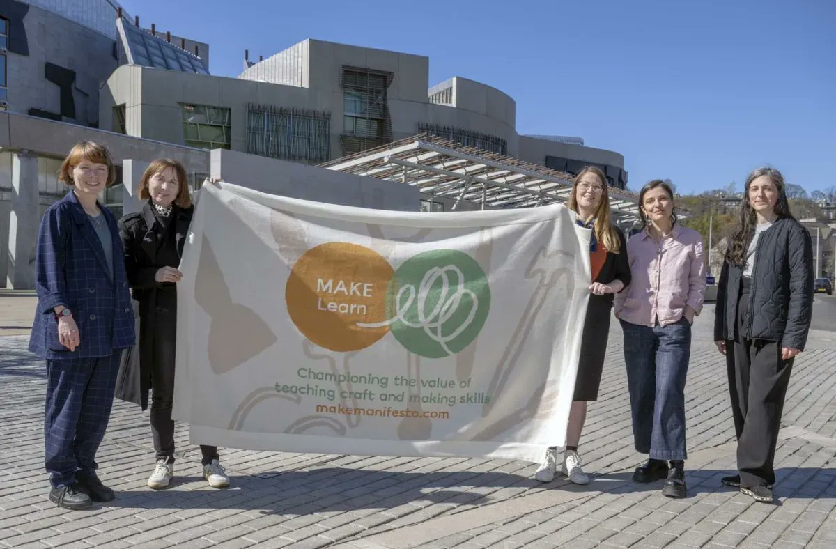 craftscotland's tweet photo. Yesterday our #MAKELearn Campaign reached the Scottish Parliament!

MSPs attended our event sponsored by Ruth Maguire MSP and we presented our pioneering research report highlighting discuss the importance of #CraftEducation and its long-term value.

Photo by Neil Hanna https://t.co/eYLO2hbO9K