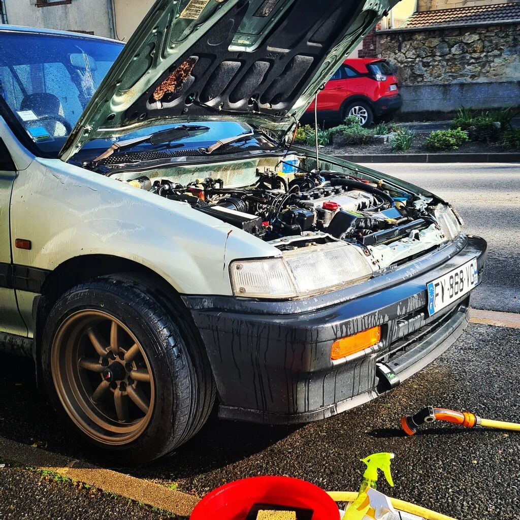 Cirka_yt's tweet photo. Le chantier du jour ...
#shuttle #honda #civicshuttle #civicwagon #jdm #jdmlifestyle #jdmcars #hondacivic https://t.co/uXz1PJmmJ2 https://t.co/dZGdNIZZ7t