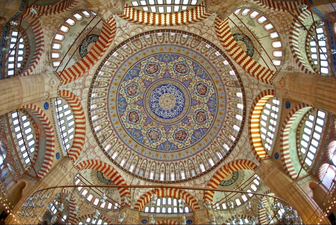 Yerkuresinden's tweet photo. Həqiqəti görüb, fərqinə varıb, ardınca gedənlərdən
Haqqa təslim olub, könül verib, iman edənlərdən
olmağımız diləyi ilə
#Ramazan bayramımız mübarək olsun! ☺ https://t.co/hG8Dp3KLKM