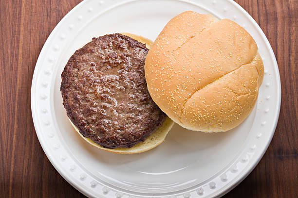 FoodPorn's tweet photo. What 2 topping would you add to this burger? (Only 2!) https://t.co/wkOgsyklxK