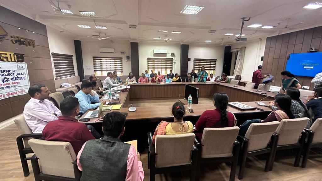 REAPNainital's tweet photo. Experience sharing and progress review meeting was organized today at Vikas Bhawan Bhimtal. REAP, USRLM Staff and women entrepreneurs shared their experiences before PD, APD DPM REAP and team.
@basava_ias @nitikakh22 @CdoNainital @ganeshjoshibjp @REAPNainital @REAPUttarakhand https://t.co/ChEnTTs7yz