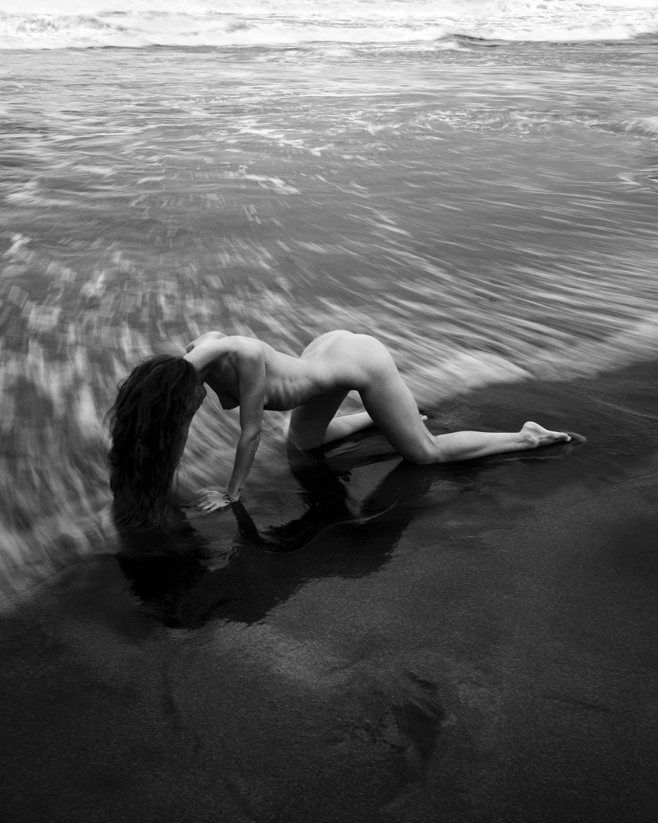 roman_gutikov's tweet photo. N I G H T 🌊

REFLEX
available on secondary 
19/19 from 0.045 $ETH

#nftphotography https://t.co/fyq88iE0CQ