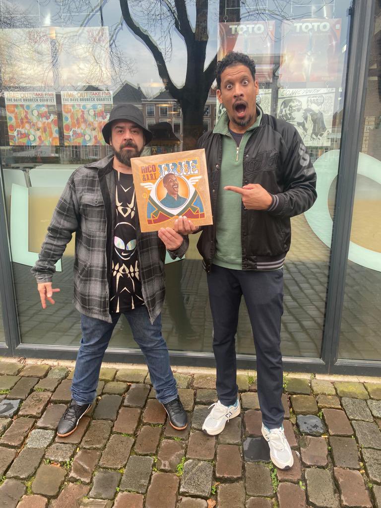 Yes! “Irie” van @ricoftg en A.R.T. komt voor het eerst op vinyl en wij krijgen een special edition op oranje vinyl! Bestel nu via platomania.nl/rico-irie