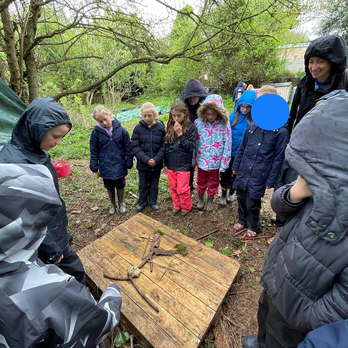 HambrookSchool's tweet photo. #Hambrook4 had their first #hambrookforestschool session today. We had a great time creating our own protectors! https://t.co/U5K1CxQCup