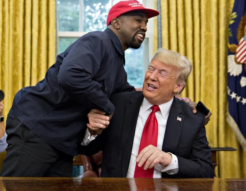 TaskGreat's tweet photo. @MrBlackOG WHAT A JOKE. You are not a person black people respect. That love-fest you had with DEFENDANT TRUMP embarrassed America and yourself. Grow up. Own your blackness bc when the money stops, AND IT WILL, where will you go? Ask Oprah..
How dare you? Puppet, bootlicker tom-tom. https://t.co/Jl1DCRoIz4