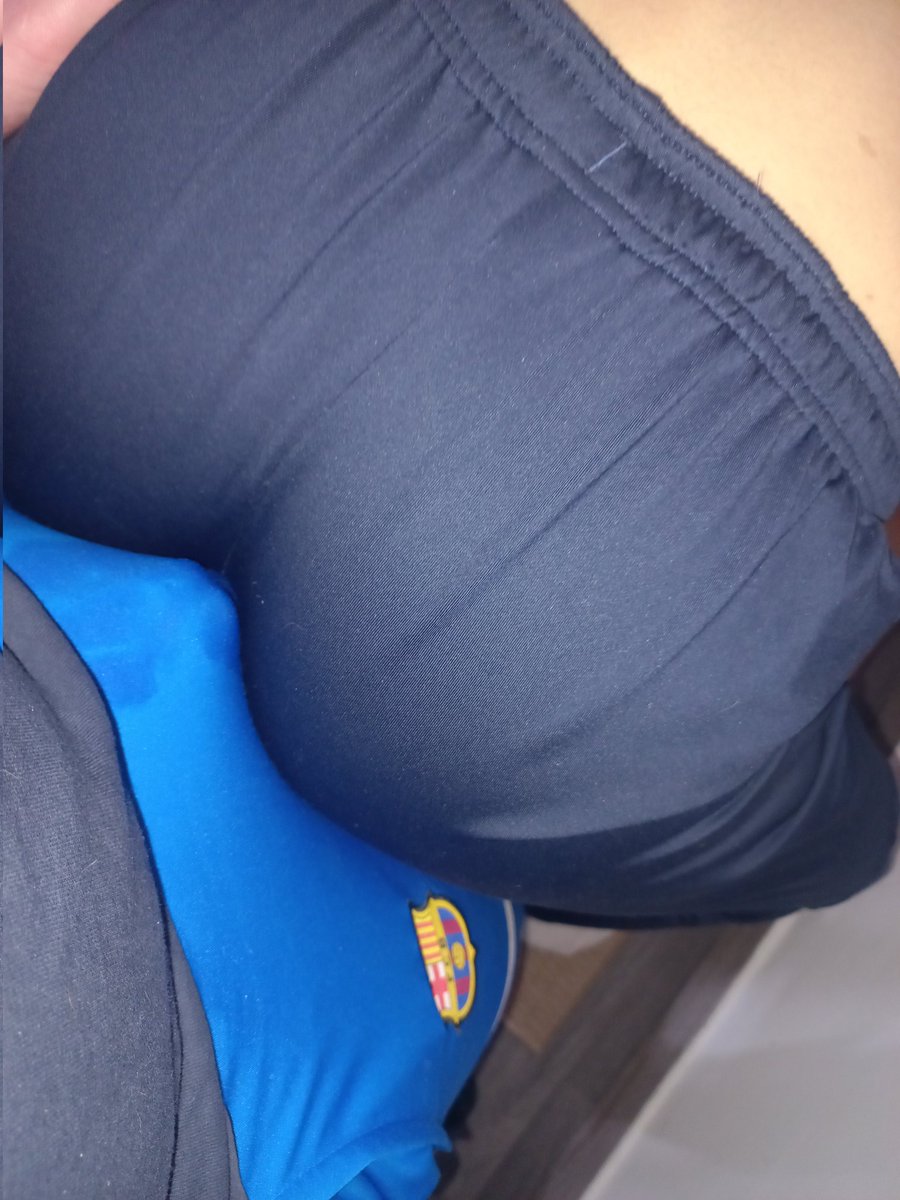 kiffeurbzh29's tweet photo. Un pti kiffeur bien hot et dévoué aujourd'hui.😈🥵👌 https://t.co/piOjVq1nXA