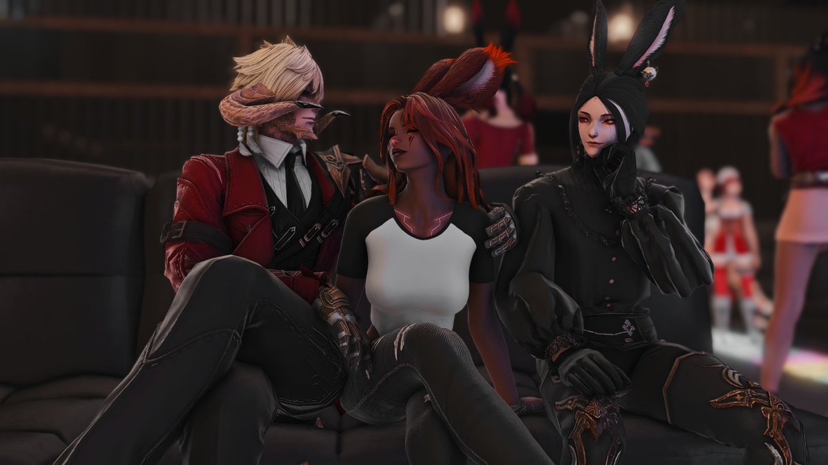 Had a very busy night today. 

Went over to watch #FamFeudXIV with some very handsome companions. 

Welcome to Elemental, <a href="/HrafnHuorlwesfv/">Hrafn</a> ! What a night to hop in.