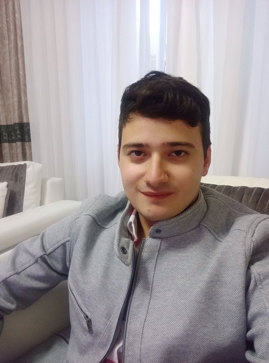 Bekirozdeniz560's tweet image. Asla vazgeçmeyin, kaybedenler yalnızca vazgeçenlerdir.🌸📿
#bayram #vazgeçme #keşfet #akış