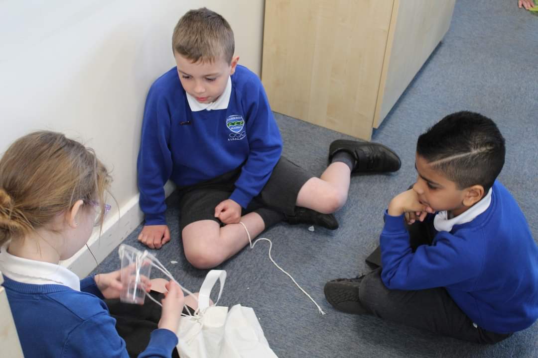 ManorFarmSchool's tweet photo. We all thoroughly enjoyed #BritishScienceWeek and learning about "connections".  A particular highlight was "The Masked Scientist"!  We were so impressed with the pupils knowledge of famous scientists. https://t.co/xbjQ5f20A1