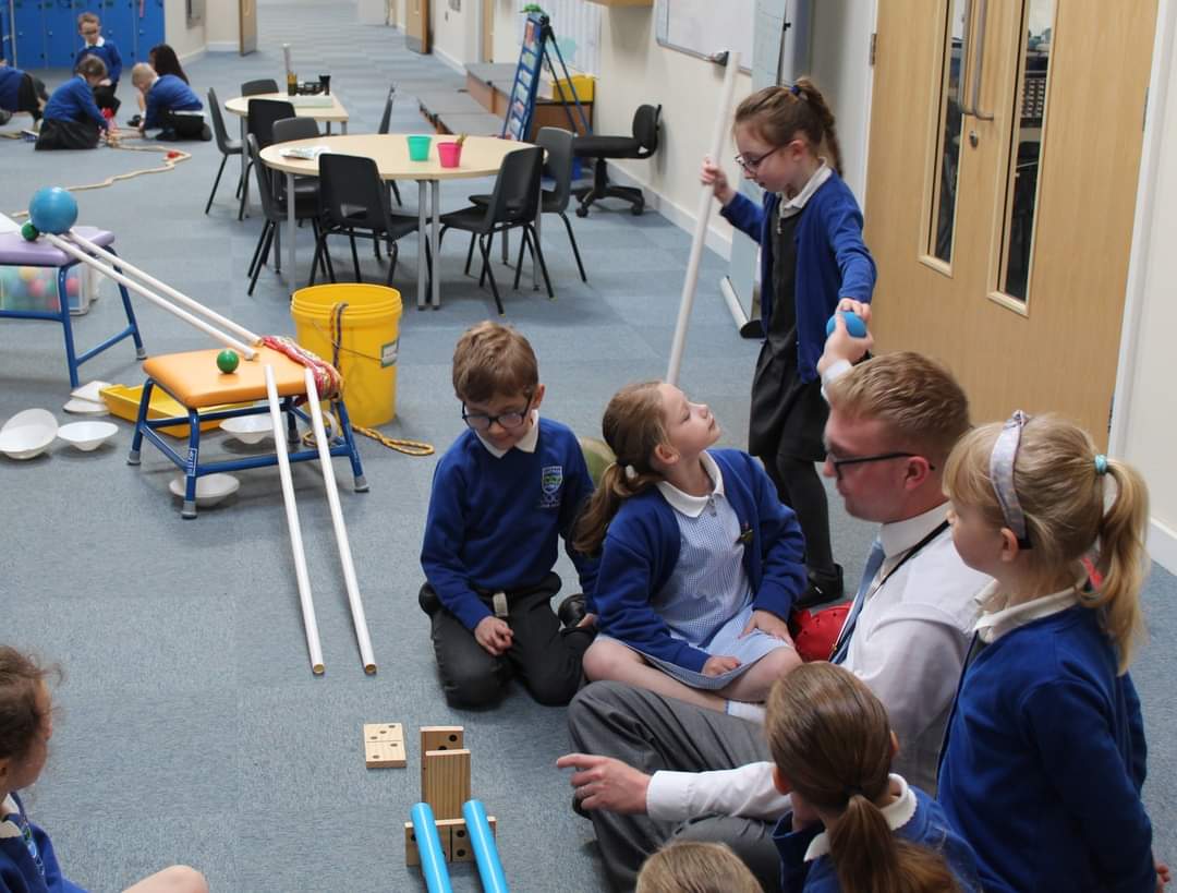 ManorFarmSchool's tweet photo. We all thoroughly enjoyed #BritishScienceWeek and learning about "connections".  A particular highlight was "The Masked Scientist"!  We were so impressed with the pupils knowledge of famous scientists. https://t.co/xbjQ5f20A1