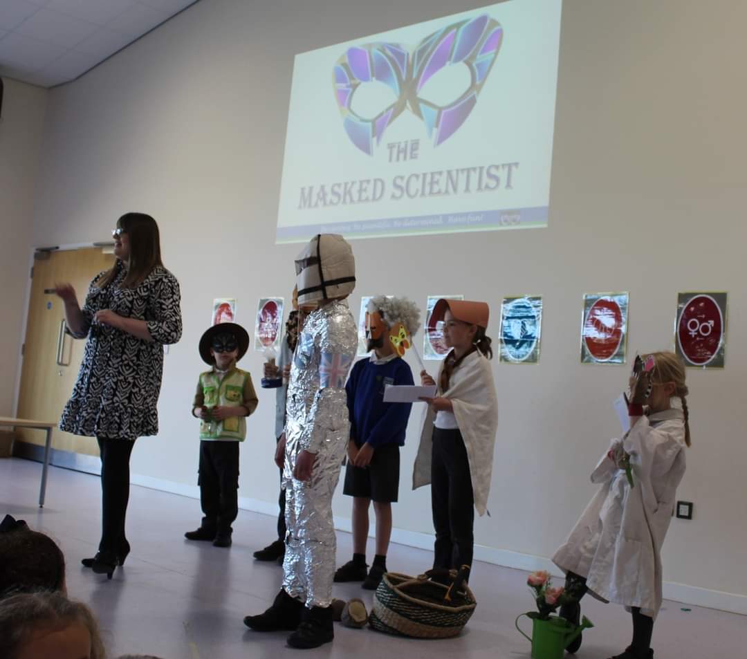 ManorFarmSchool's tweet photo. We all thoroughly enjoyed #BritishScienceWeek and learning about "connections".  A particular highlight was "The Masked Scientist"!  We were so impressed with the pupils knowledge of famous scientists. https://t.co/xbjQ5f20A1
