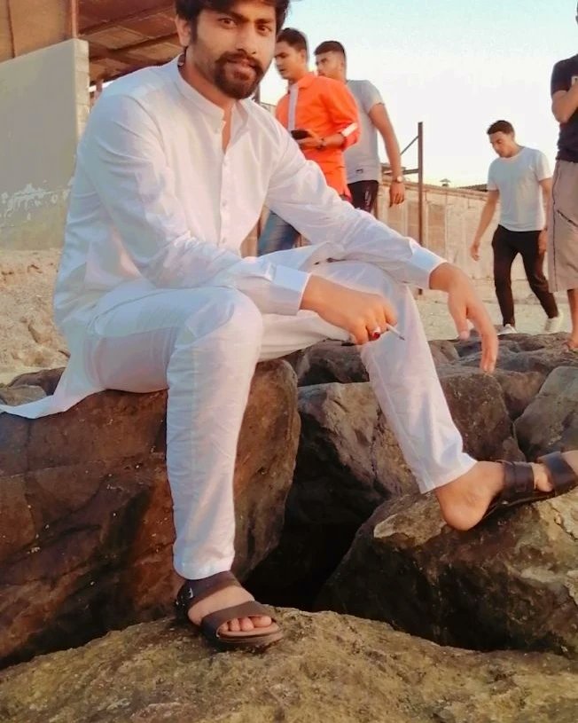 codenamesamar's tweet photo. #EidUlFitr2023 #EidMubarak https://t.co/fvuaRzoEcC