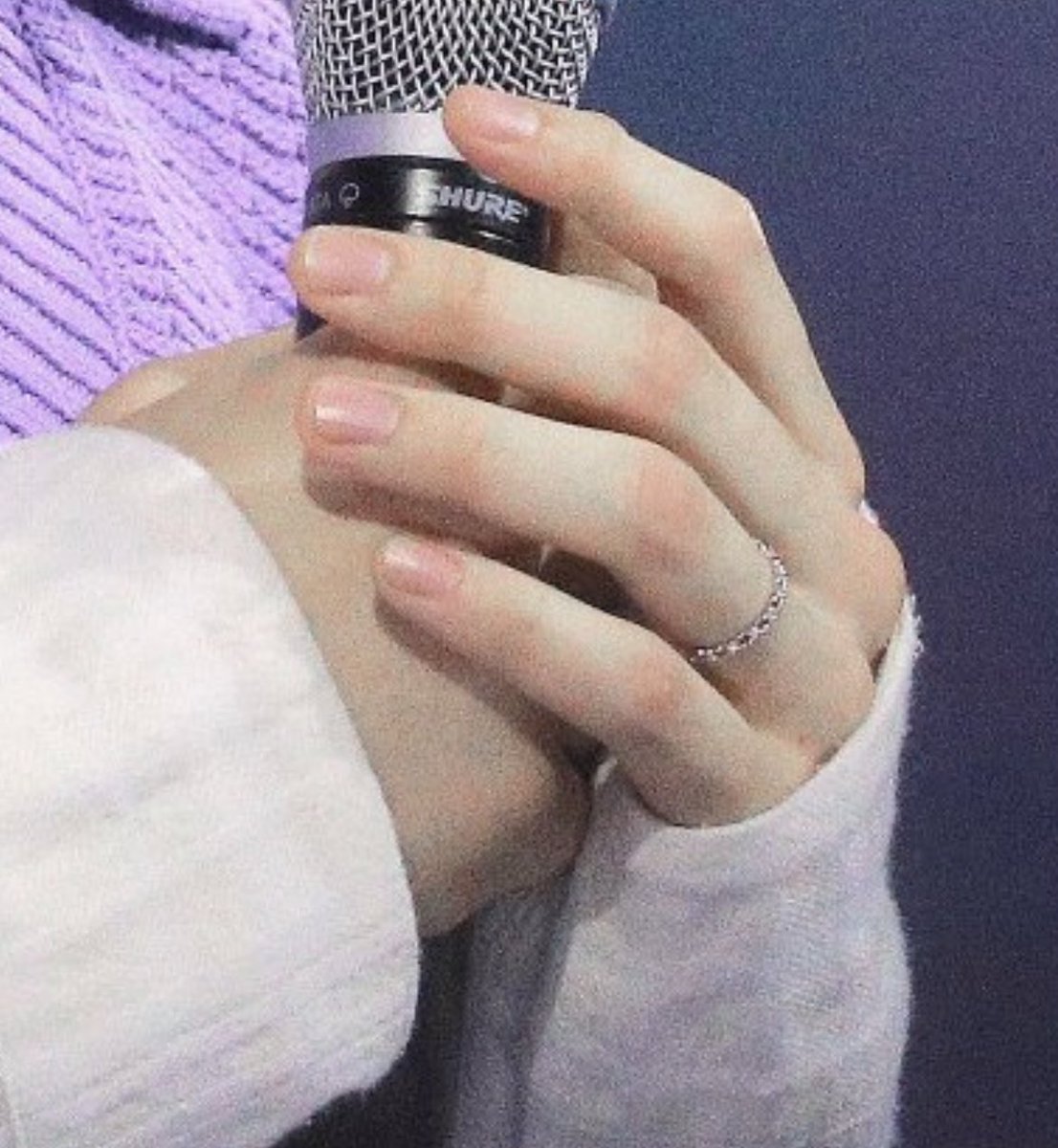 부옹..!! tweet media