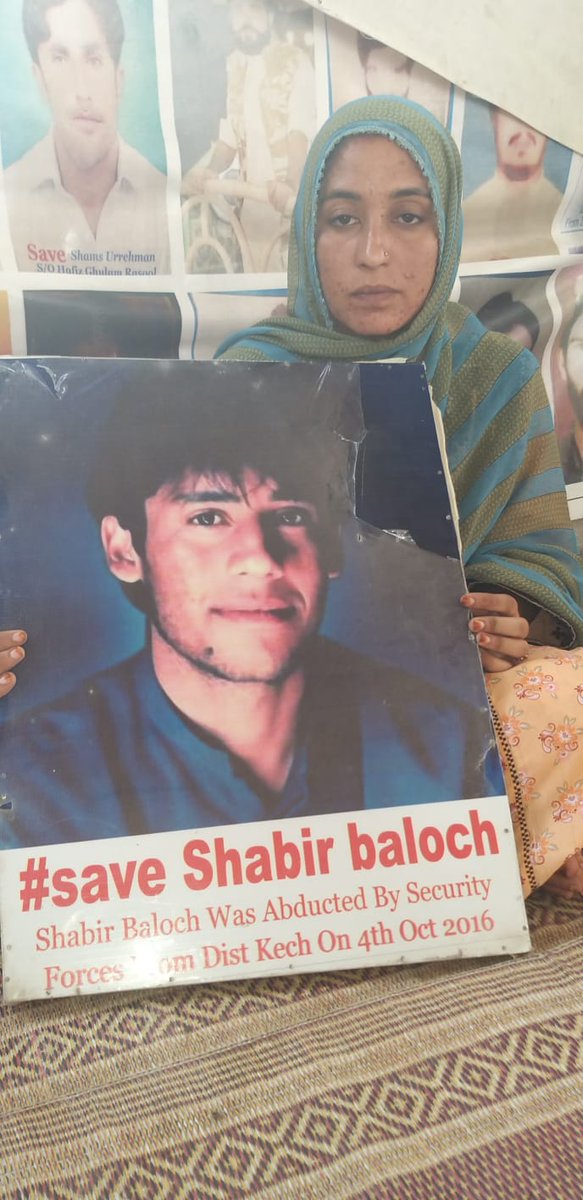 SeemaBalochh's tweet photo. there is no Eid for us until our loved ones not recovered from torture cells
On the occasion of Eid all Muslim celebrate Eid with their loved ones but we Unfortunate Baloch celebrate Eid with Mourning,Pain,tears,chanting justice on Roads
Fate of Baloch

#EndEnforcedDisappearances https://t.co/KNvdeZA6e3