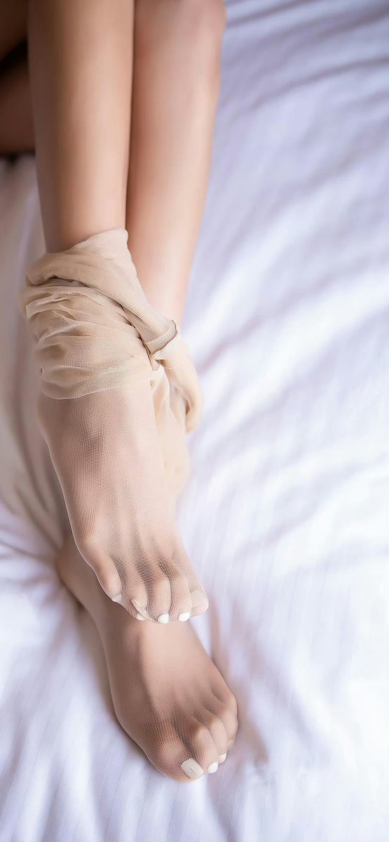 bdsm视频 on Twitter: 贱货们想舔？sm 厕奴 女女 夫妻主 女王 母狗 女主 套路 女女调教 圣水 ...