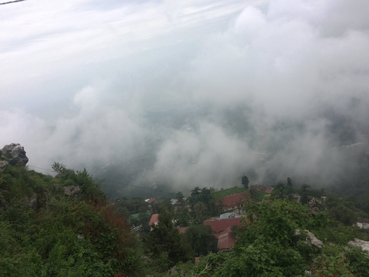 9_t_8's tweet photo. #CloudTwitter 🤷♂️ https://t.co/MiHqzskpQg