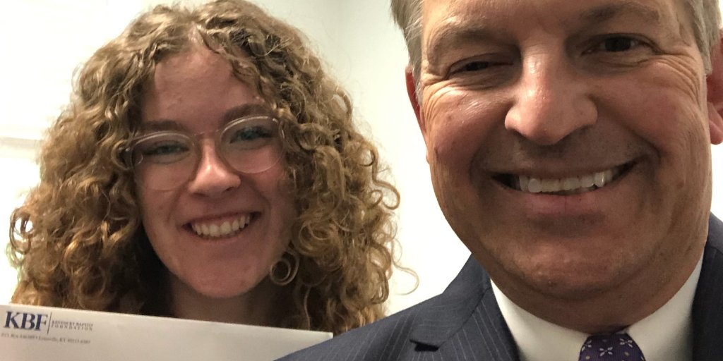 KYBaptistFdn's tweet photo. Dr. Harmon met Elizabeth Hall from Boyce College to learn about the 1937 Project honoring @SBTS aid during the '37 flood. KBF is proud to donate for student mission efforts. Inspiring to see young Christian leaders serve! #KBF #BoyceCollege #1937Project https://t.co/nbOM2jZLPL