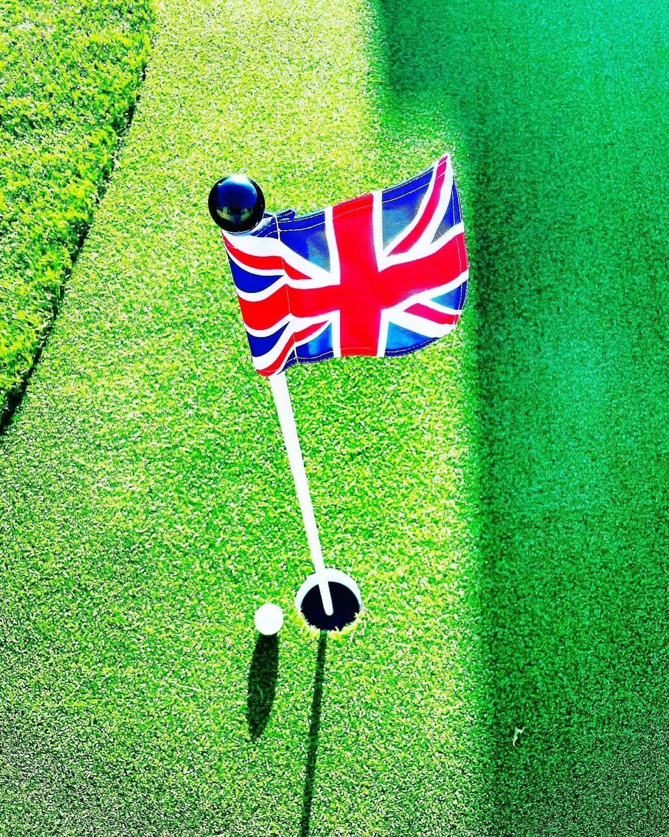 Golf4Home's tweet photo. Personalised Flags 👇

All our #puttinggreens come with #personalised #flags so you can choose anything you want 🤔

#housename #favouriteteam #country #county #familyname #golfnickname #golf #putting #puttinggreen #golfstagram #golfathome 

🇬🇧🏴󠁧󠁢󠁥󠁮󠁧󠁿🏴󠁧󠁢󠁳󠁣󠁴󠁿⛳️🏴󠁧󠁢󠁷󠁬󠁳󠁿🇮🇪🏴‍☠️🇽🇰 https://t.co/JonJTzqknG