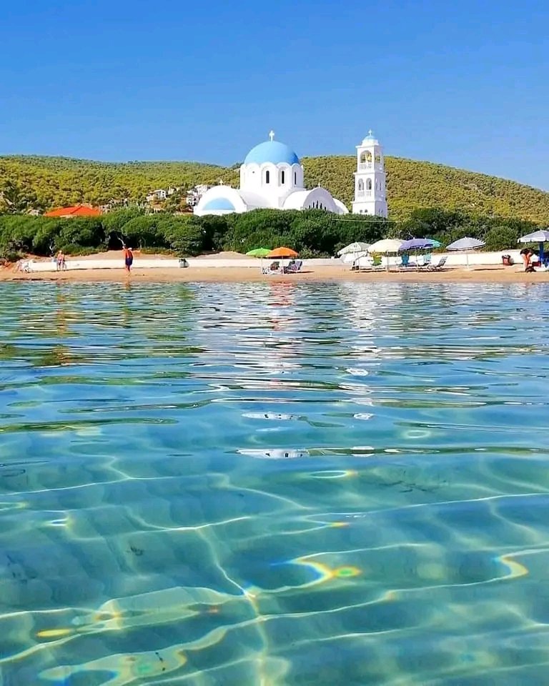 Agístri Island, Greece. 💙🇬🇷💚