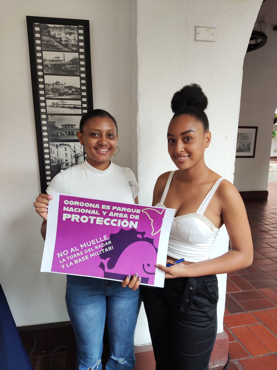 "La Isla es parte de nosotros y nosotros somos parte de la Isla. Y apesar de afectar nuestro territorio NO hubo consulta previa. Por eso reafirmamos nuestra posición indeclinable en decir NO al proyecto Militar en Gorgona": Comunidad de pescadora de Bazán 🎣🐟
#SalvemosGorgona