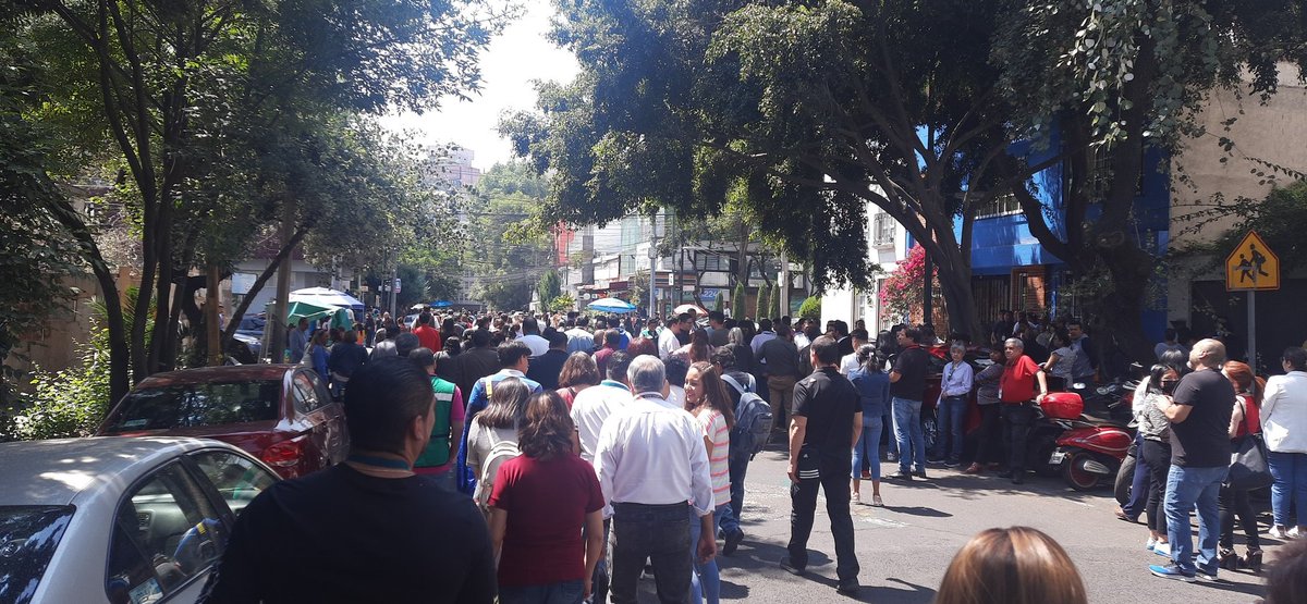 soynucu's tweet photo. @ChilangoCom En #AlvaroObregon también se sintió el jalón #SismoCDMX https://t.co/J7dO3rslNB