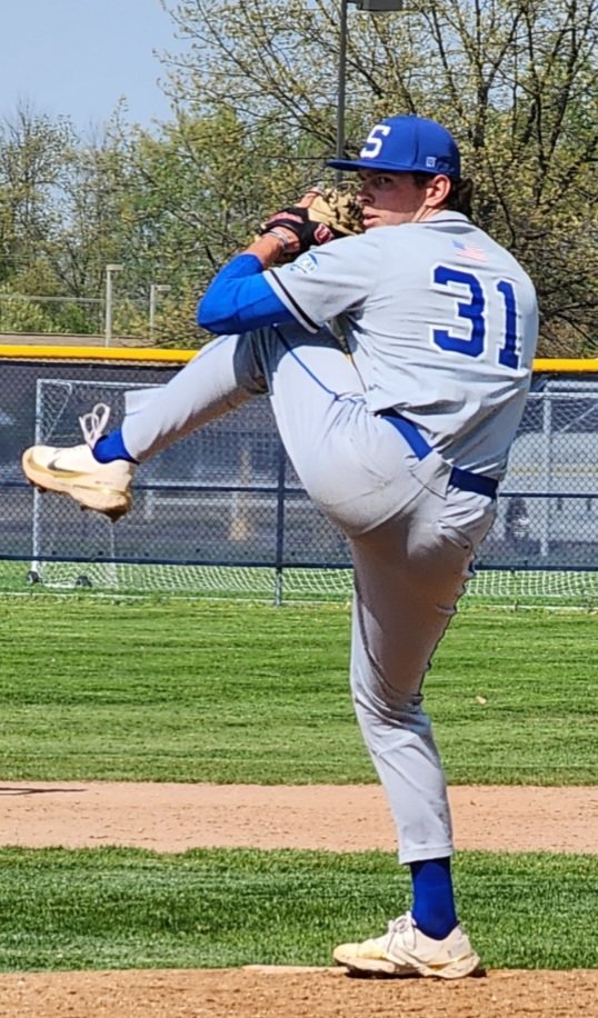 Rogers225's tweet photo. Another @SWICbaseball dub! @CobyRogers13 https://t.co/ddblulxNVv