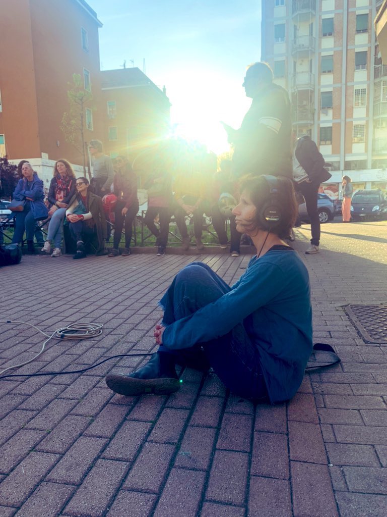 Ora con Sandro Portelli al Tufello per una lezione di storia pubblica con Sandro Portelli: le Fosse Ardeatine, la nostra storia partigiana, la memoria.

Verso il 25 aprile