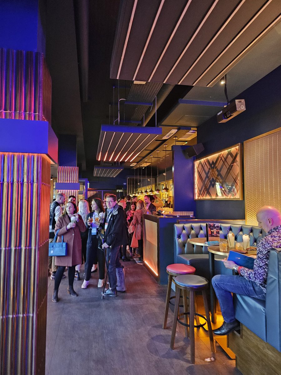 NEWCASTLECITYU1's tweet image. Welcome to bar 248. Be at One Newcastle. Formerly the long bar. Walked over looked empty with the dark windows walked in Happy Hour banging 241 cocktails. Thursday 5pm. Some good tunes £9 for the cocktails #allthebars #nufc #central #gatesheadfc #followbackfriday