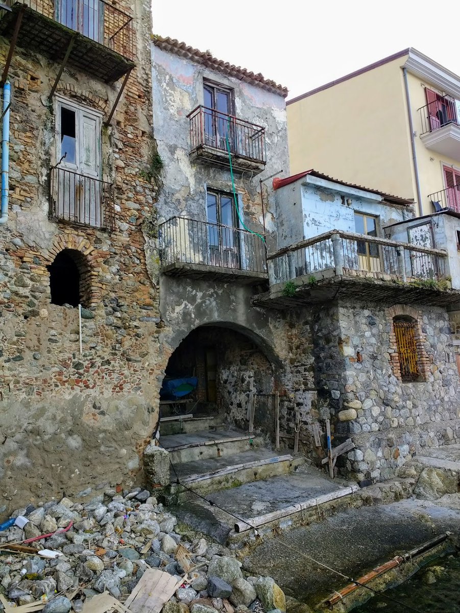 KarenHaid's tweet photo. Chianalea - #Scilla's fishing village, where the sea laps up to the houses - in #Calabria, Southern #Italy. https://t.co/ILN1eJjJo5