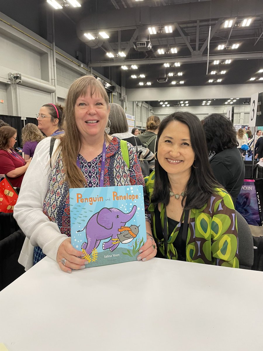NISDbrauchlelib's tweet photo. So cool to meet Selina Yoon @ #TLA2023 @NISDBRAUCHLE @NISDLib 
@MissLauren2681 https://t.co/26JJxK2hoA