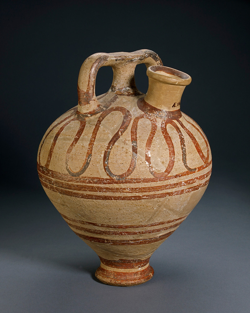 AshmoleanMuseum's tweet photo. Happy #EarthDay!⁠
We’ve been taking inspiration from our environment to create artworks and objects of use and beauty for thousands of years. The incredible objects in this thread were created by the Minoans, the people who lived on Crete between 5000 and 3000 years ago. ⁠ https://t.co/YUZTt3kzJq