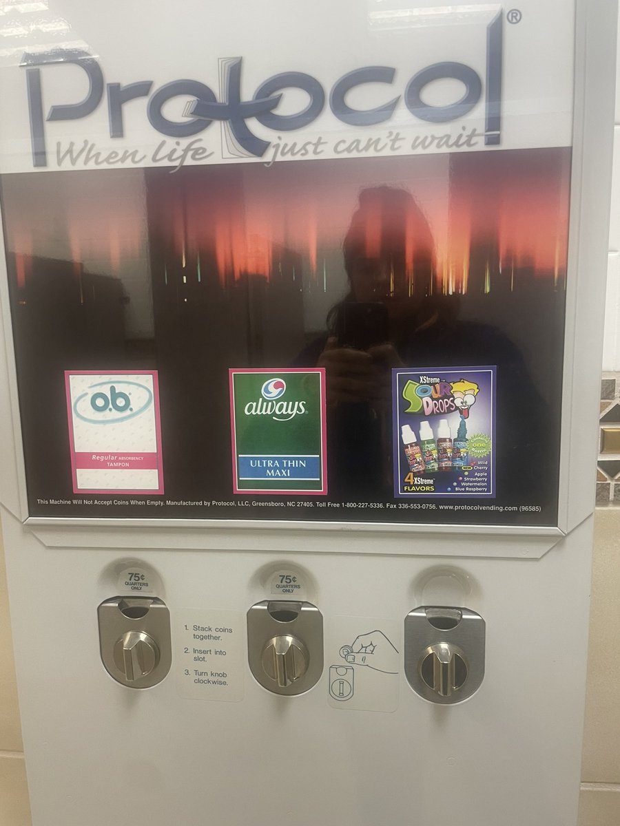 demiratchford's tweet photo. Idaho bathrooms giving women exactly what they want https://t.co/GjbydnaMqT