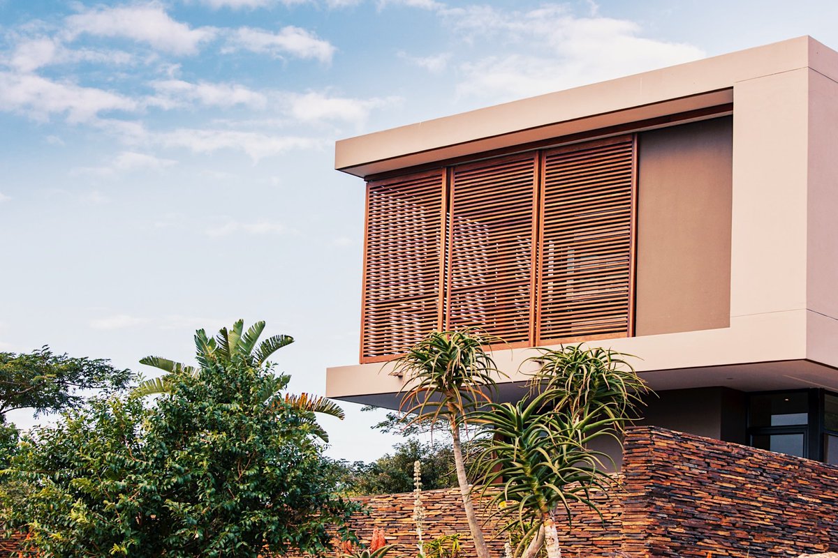 MetropoleArch's tweet photo. “In pure architecture the smallest detail should have a meaning or serve a purpose” - Augustus W.N. Pugin 

#architecture #residentialproject #timbershuttering #architecturaldetails #homedesign #architectsofinstagram #design #contemporary #luxuryhome #architecturehunter #modern https://t.co/xpsiUFH0h3
