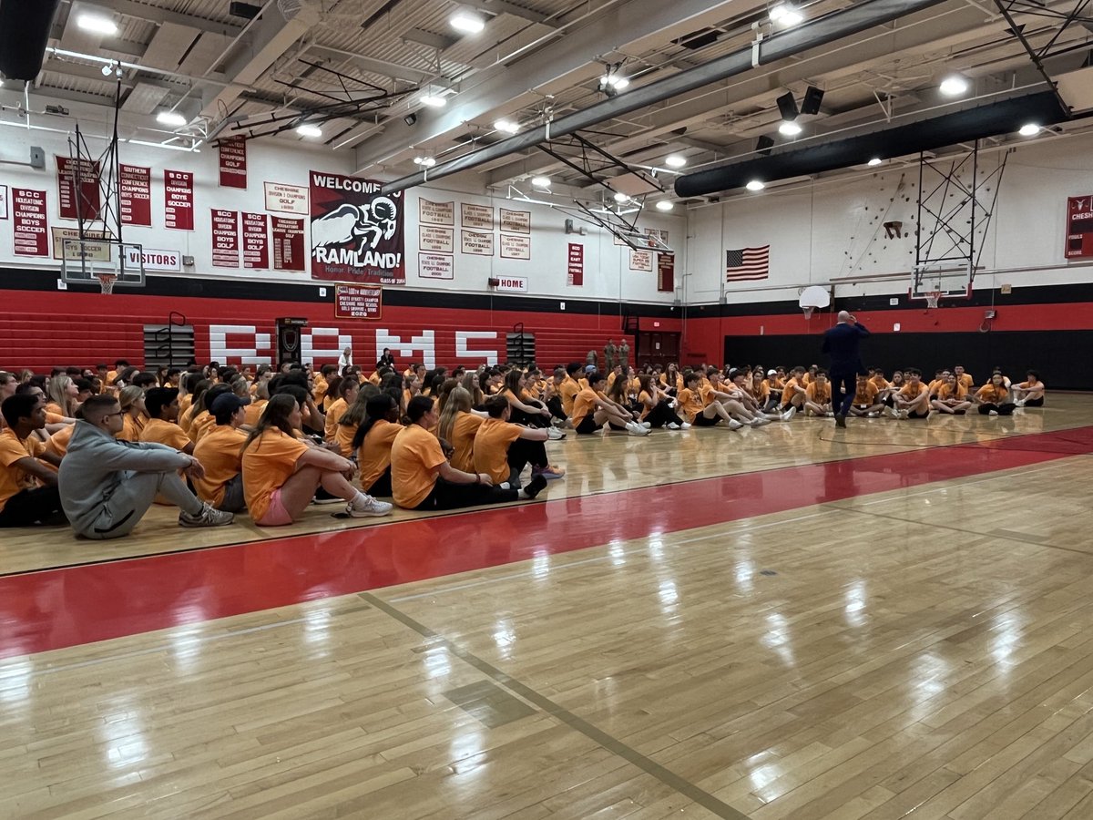 MaloneySpartans's tweet photo. Thank you to Dan Lee and all of his students at Cheshire HS for hosting us today at your Excellence in Leadership Conference ⁦@CHSRamPride⁩ ⁦⁦@sportsRJ⁩ ⁦@ciacsports⁩ https://t.co/E07or5TAnP