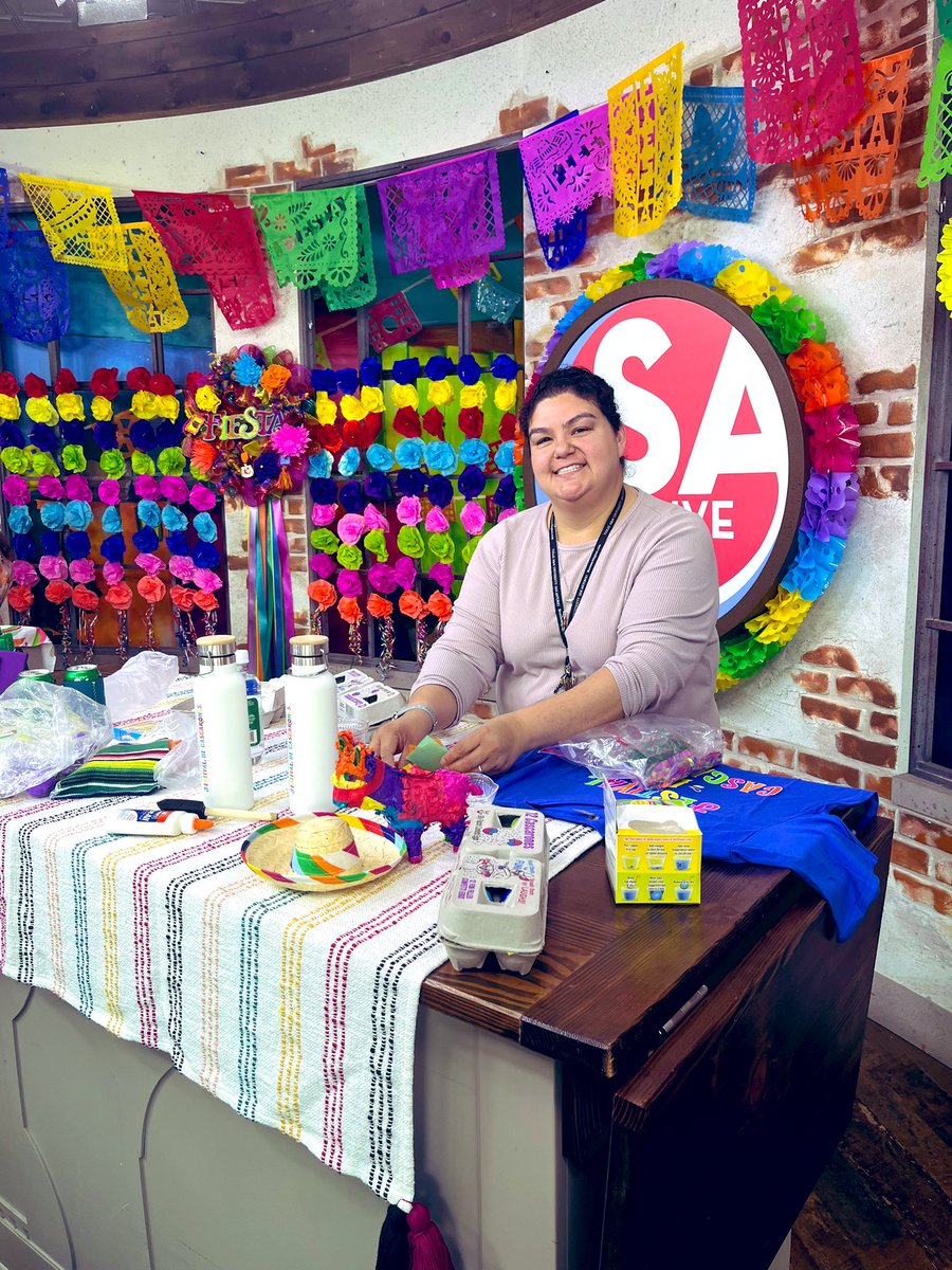 Prepping for the @SALiveKSAT segment with Dr. Mari Fuentes-Martin celebrating Festival de Cascarones, April 30! @TAMUSanAntonio #FiestaSA2023