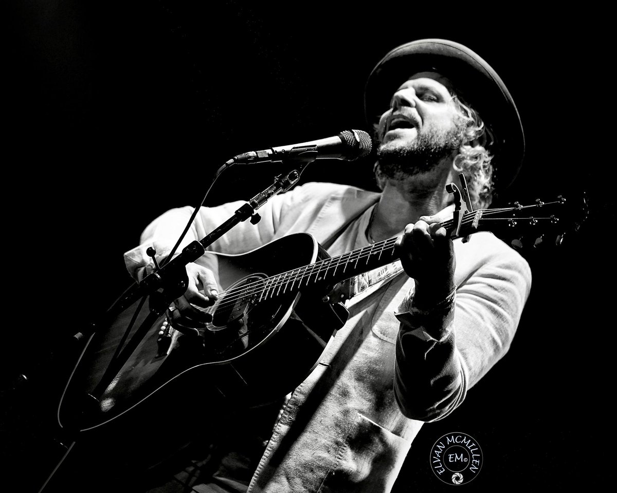 Always the best time at @thebirchmere! Great show with @LanghorneSlim and @johncraigie 🎶❤️🙏