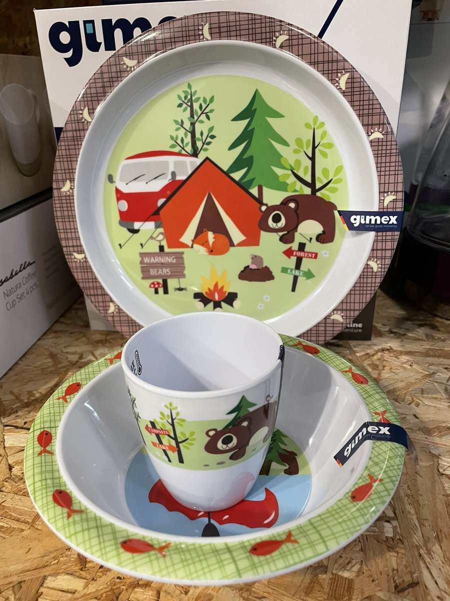 Kinder kampeer servies: verkrijgbaar bij ons in de winkel.
#alsjevankamperenhoudt