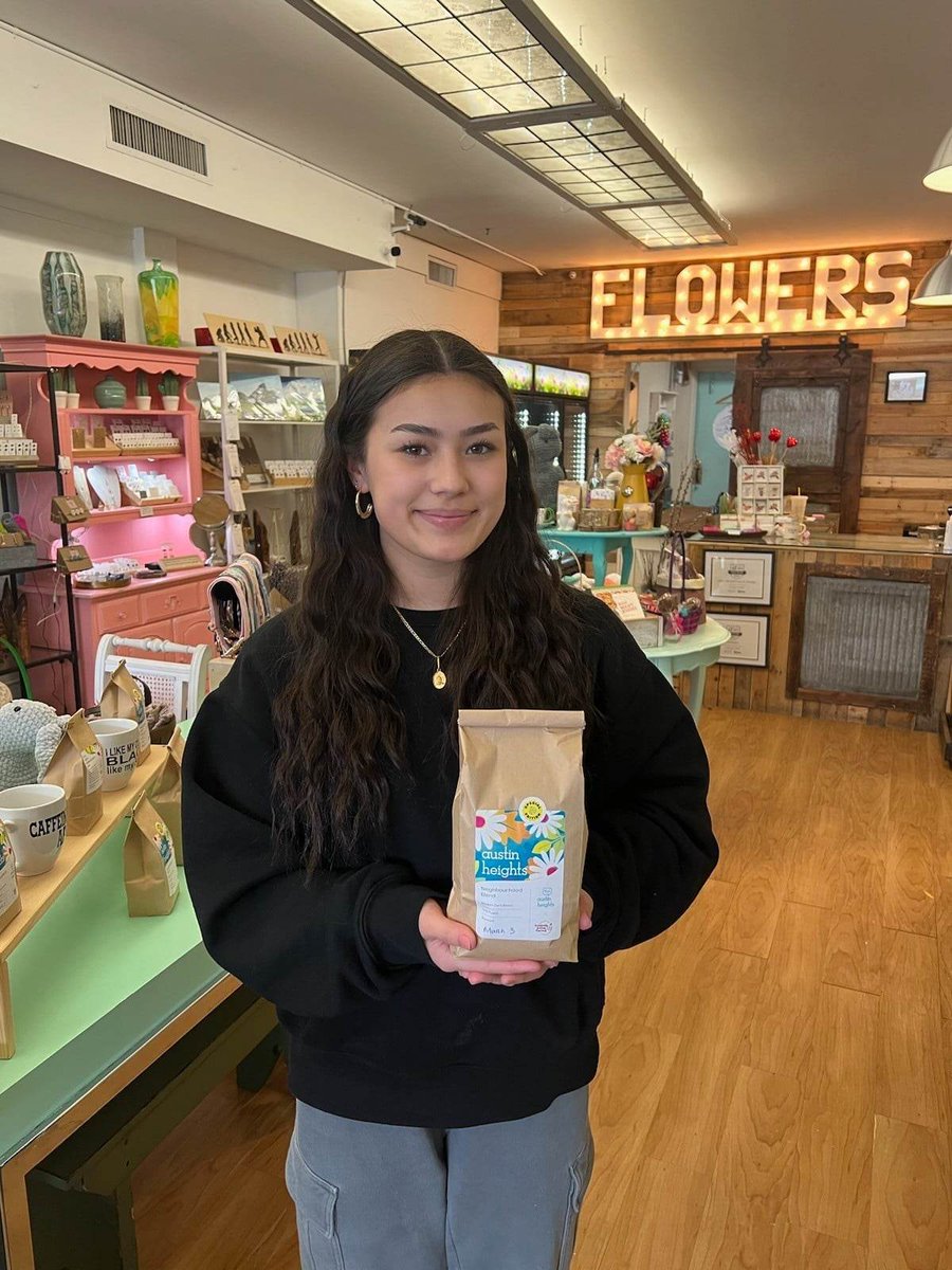 AustinHeights's tweet photo. Out shopping for presents? #AustinHeight's go-to, Artisan Gifts & Flowers, has options to fit anyone on your list!
Not only that, but our Special Edition Austin Heights Neighbourhood Coffee Blend is also available for purchase and would make the perfect addition to any gift 🎁☕ https://t.co/so1mwuiuij