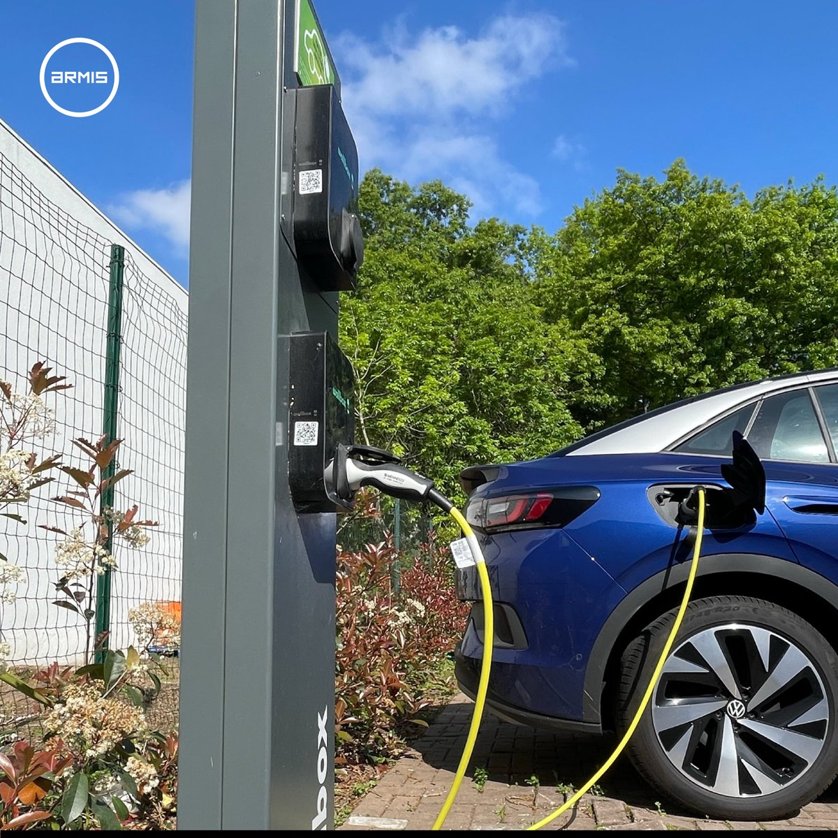 ArmisGroup's tweet photo. #EarthDay
At ARMIS we have implemented 145 photovoltaic panels at our headquarters in Porto and avoided the emission of 21.89 tons of CO2 &amp; about 60% of our fleet consists of electric or hybrid vehicles.

We act daily with a focus on making the world a more sustainable space! https://t.co/8PYknXNftM