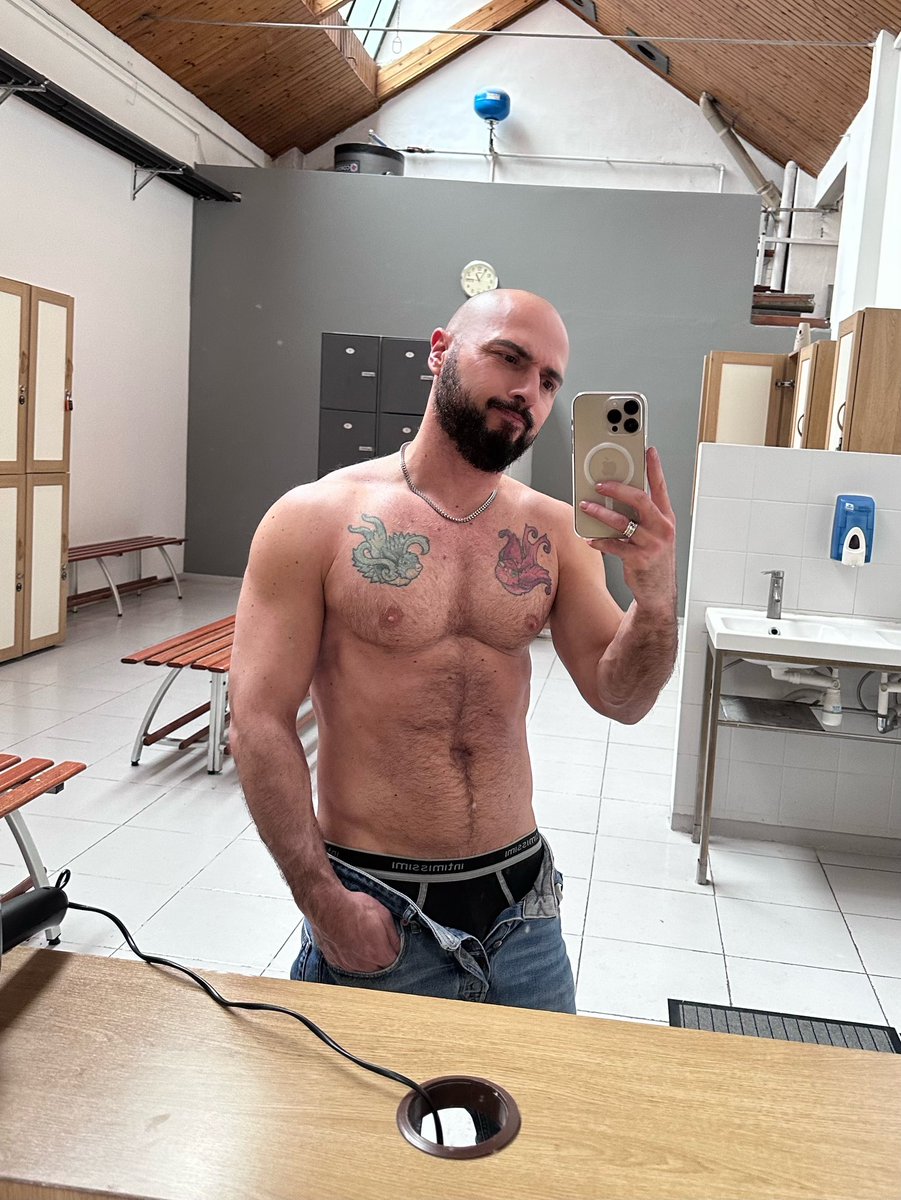 andreasport77's tweet photo. #backtogym #firstmonth #check https://t.co/YutdH2ZQhx