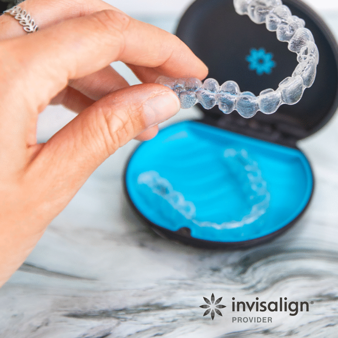 apolloniayeg's tweet photo. Invisalign tip: Remember to always use your case to store your aligners to keep them safe and clean!

Never wrap them in a napkin as they can be accidentally thrown out. Also, keep aligners safe away from pets. https://t.co/EpYadeev5G