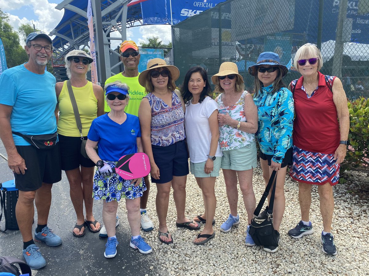 HollandPBClub's tweet photo. HPC members at the Minto US Open in Naples cheering on JoAnne Tressler!  #mintousopen #mintousopenpickleballchampionships2023 #pickleball #pickleballclub #pickleballfriends #pickleballfamily #hpctoledo https://t.co/JGmXKe4kZd