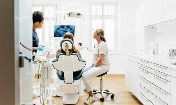 SuppliesAlpha's tweet photo. #dental #dentist #science #art #tools #wisdomtooth #professional #drill #polish #plaque #remover #scale #hygene #lab #teeth #tooth #doctorhope #teethcleaner #swingmount #kit #shine #health #wellness #doctorvisit #labaratory #dentaloffice #dentalcheckup https://t.co/67t6SeCSrt