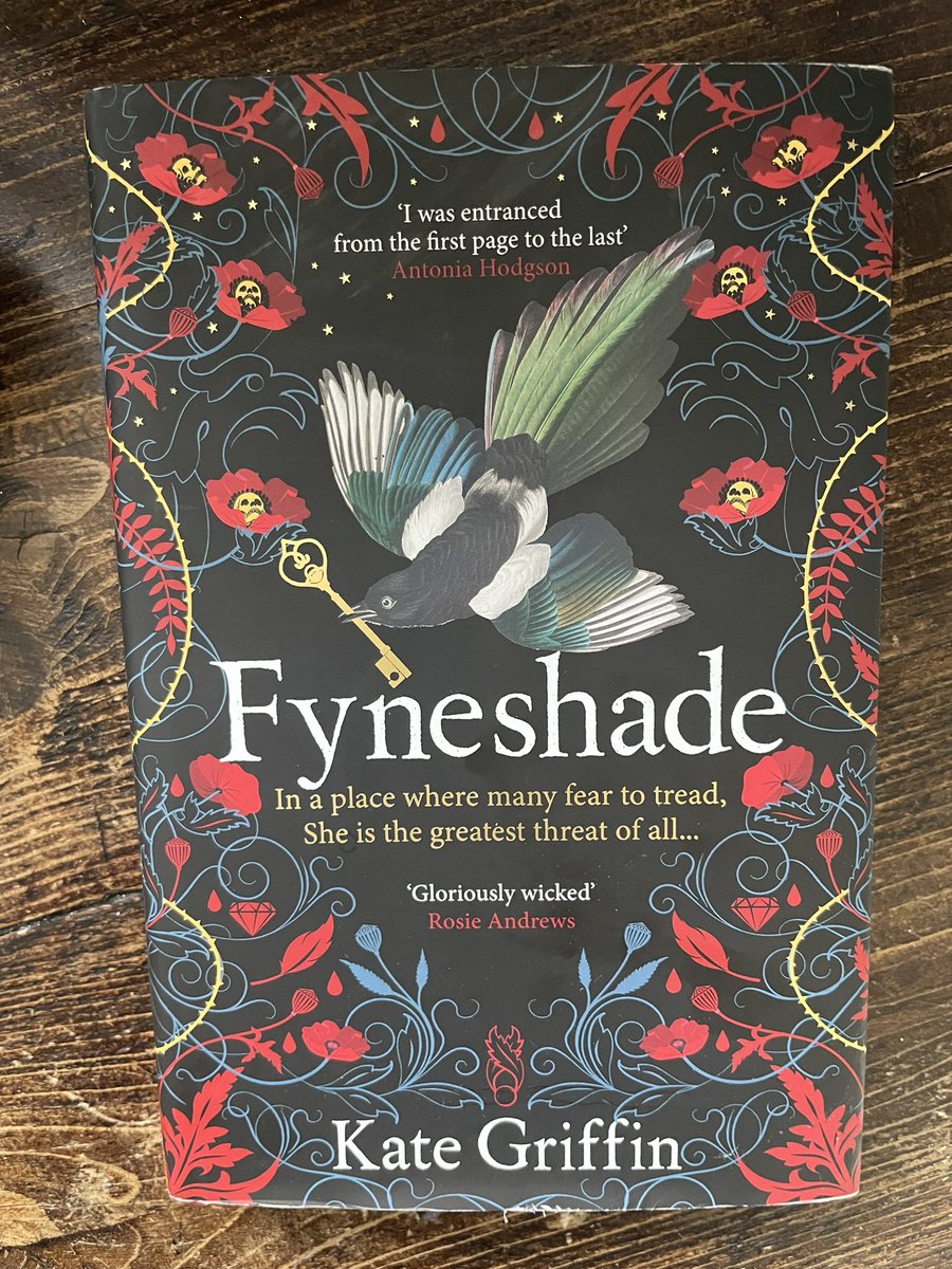 Happy weekend everyone! What are you reading? I’m about to finish the fabulous #Fyneshade by @KateAGriffin! It’s been going everywhere with me! #weekendreading #gothicfiction #victorianfiction #historicalfiction #ghoststory #comingsoon