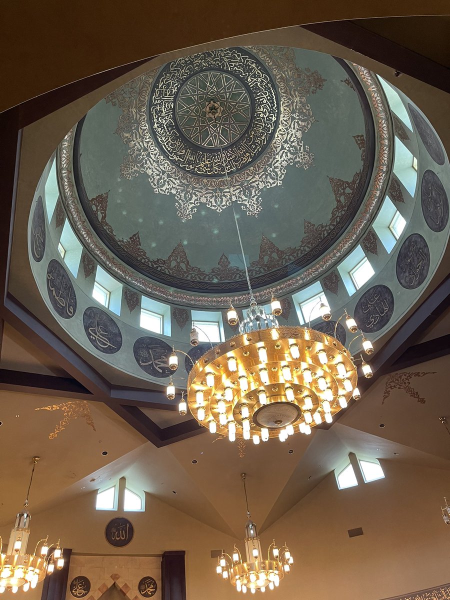 AmandasPlate's tweet image. Eid Mubarak 💖✨🌙🙏🏼